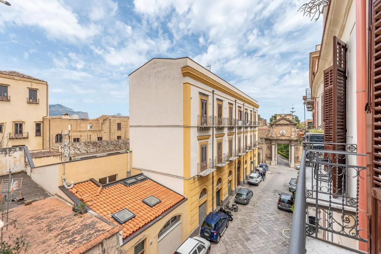 Stylish Apartment Near Piazza Magione By Wonderful Italy location