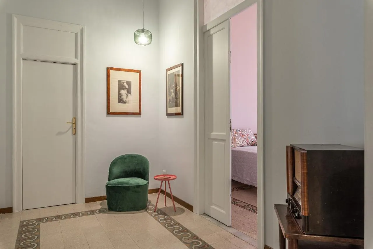 Stylish Apartment Near Piazza Magione By Wonderful Italy Palermo 0*,